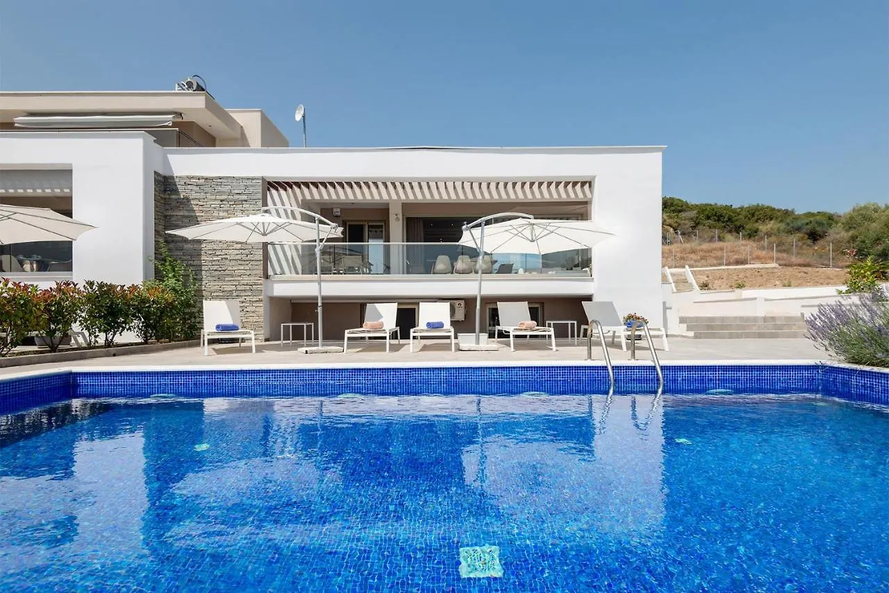 Afisia Villas Sarti