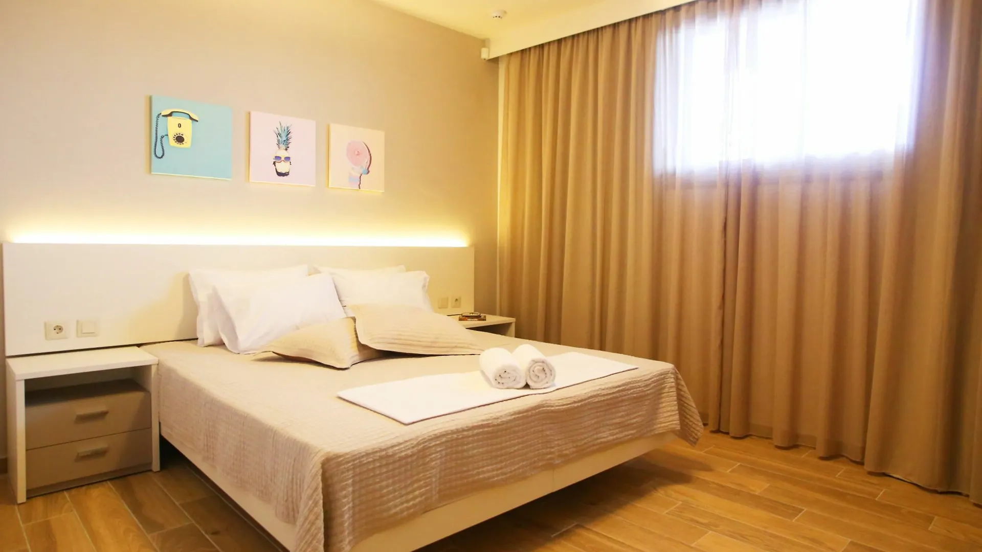 Afisia Villas Sarti